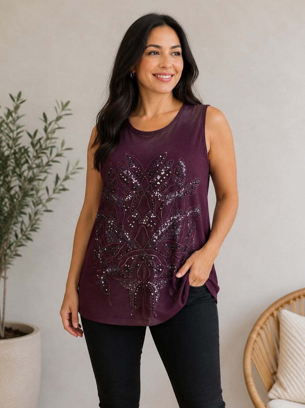Reitmans Womens Embellished Sleeveless Top in Deep Purple